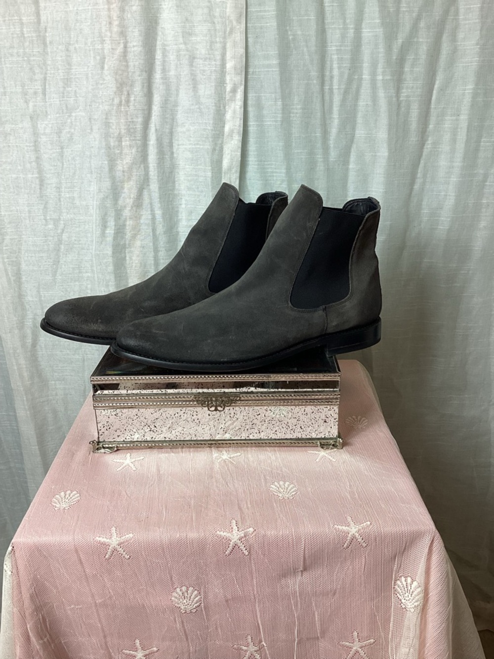 Thursday Cavalier Chelsea- Shadow Grey Suede- Boots; Size: 15
